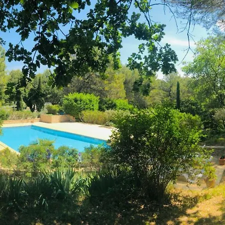 Roque Blanc Villas Holiday park La Roque-d'Antheron